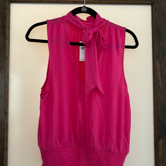 Anthropologie Tops - Anthropologie Pink Sleeveless Top